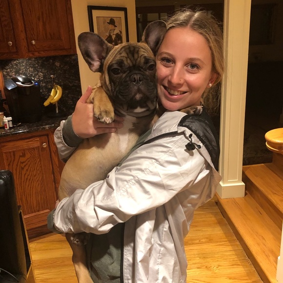 Meet your Posher, Lindsey! - Picture 1 of 8